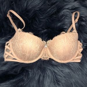 PINK Date Push-up - Size 34C